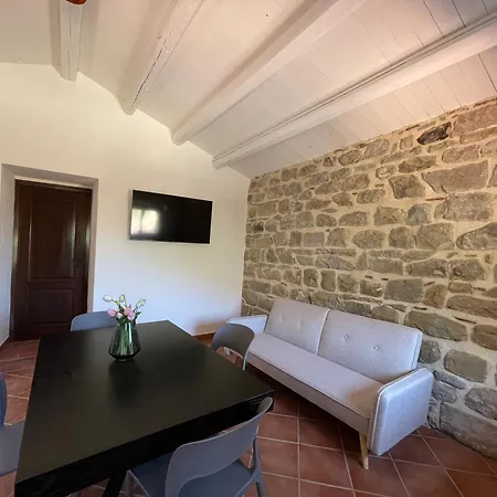 Villa House Pettineo